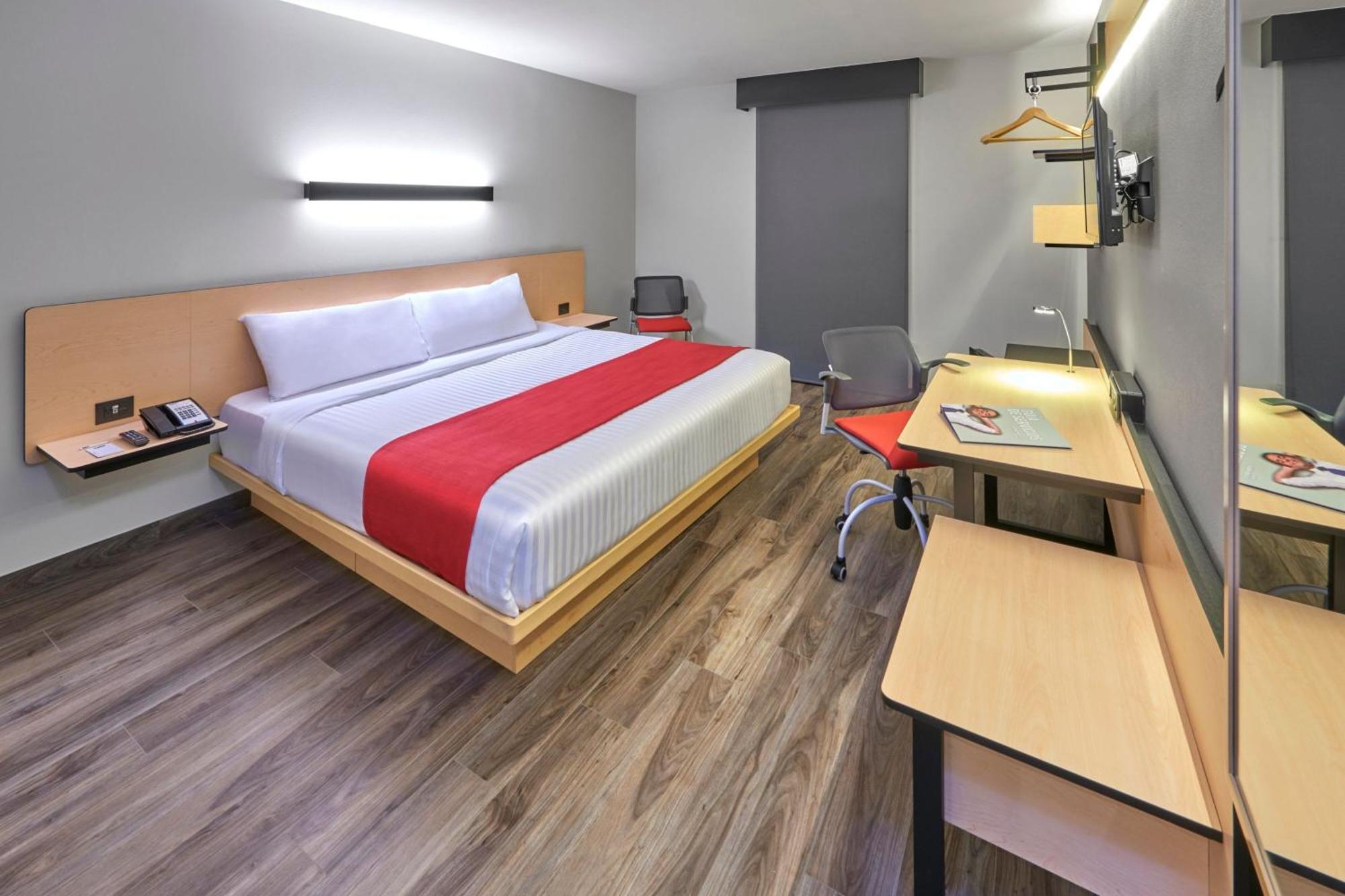 City Express Plus By Marriott Leon Centro De Convenciones Exteriér fotografie