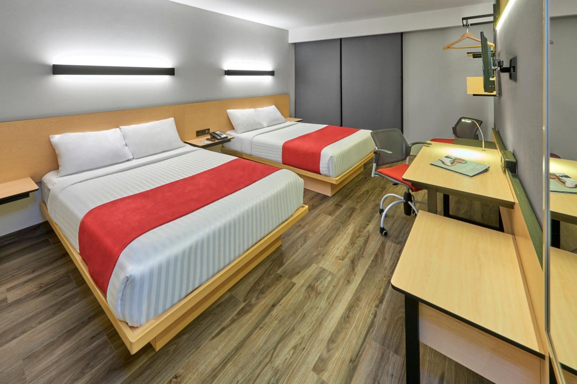 City Express Plus By Marriott Leon Centro De Convenciones Exteriér fotografie